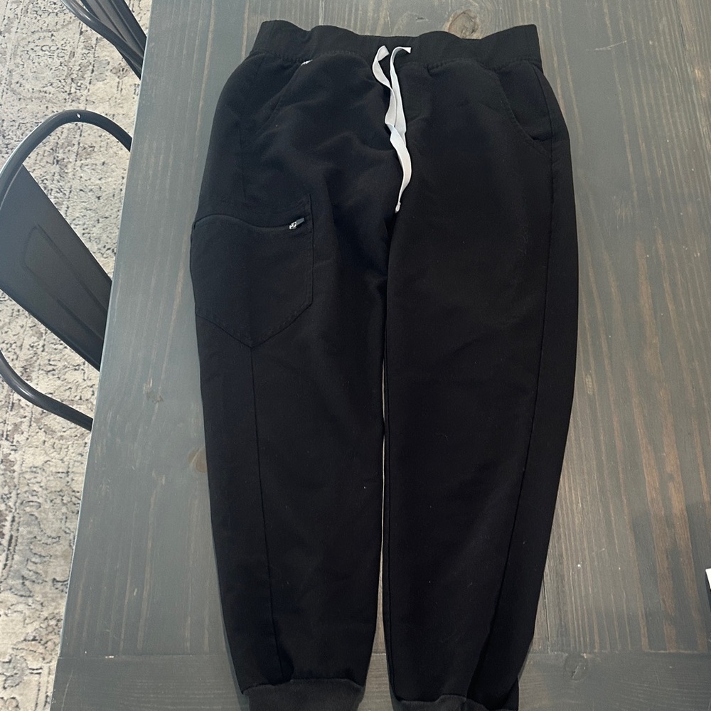 Figs womens Black Jogger Sweatpants